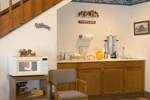Deluxe Inn Nebraska City Restaurant photo